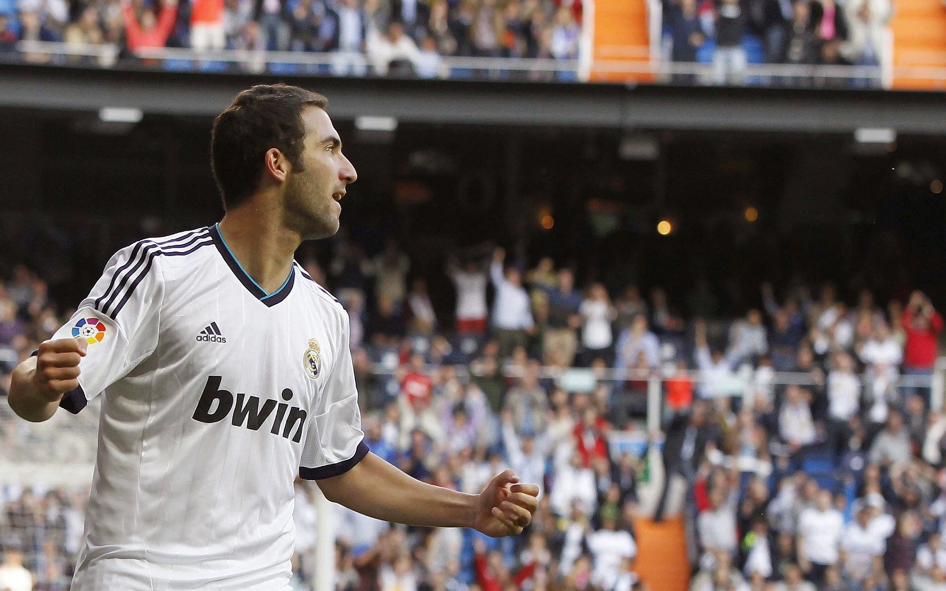 乔·波尔曼的全场表现，成为袋鼠队战术体系的核心，乔治波尔