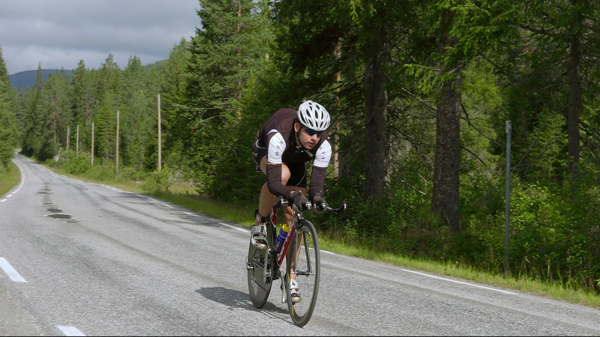 马修·图穆亚的爆发力与强力冲击成袋鼠队进攻的最大威胁，马修·摩伊头像